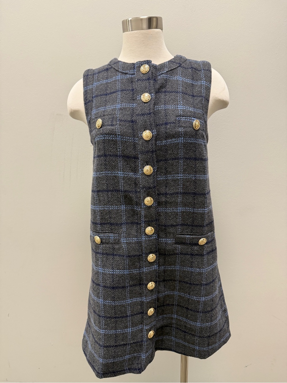 Gray Plaid Sleeveless Button-Front Knee Length Shift Dress